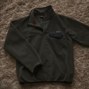 Patagonia Gray Lightweight Synchilla Snap-T Fleece Pullover